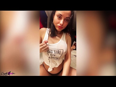 ❤️ Busty Pretty Woman Wanking Her Pussy és simogatja a hatalmas mellek egy nedves pólóban Szex videó at hu.ru-pp.ru ❌