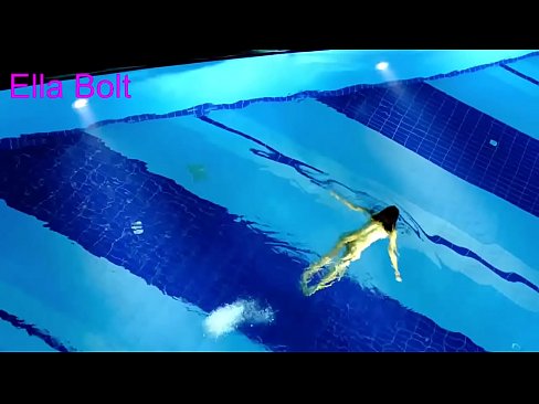 ❤️ Nem tudom abbahagyni a nézést, fiatal szőkeséget kaptak lenge úszáson az ELLA BOLT üdülőhely medencéjében Szex videó at hu.ru-pp.ru ❌